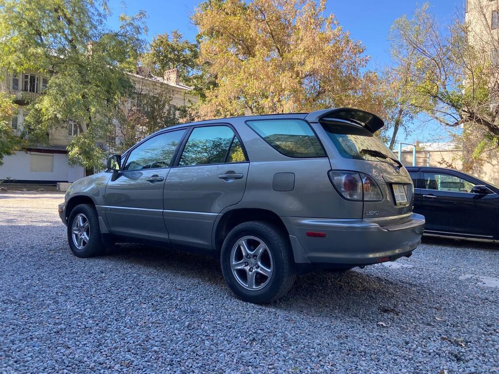 Lexus RX: 2001 г., 3 л, Автомат, Бензин, Кроссовер: фото 4