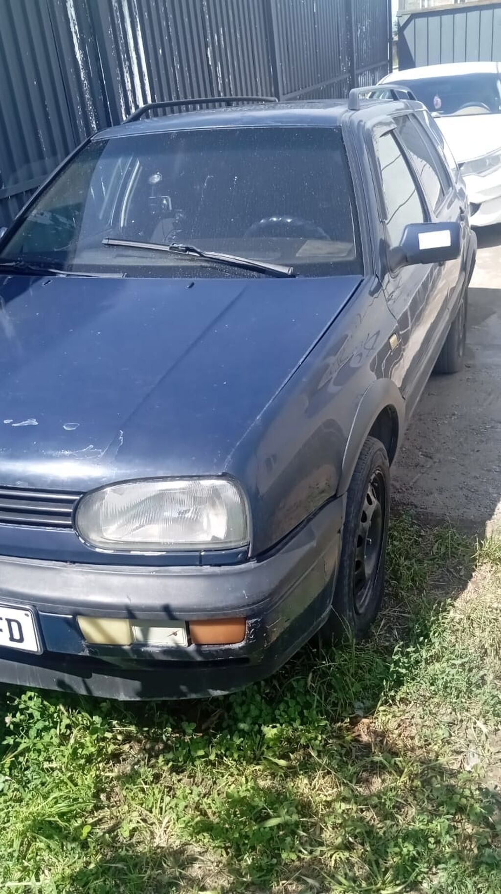 Volkswagen Golf Variant: 1994 г., 1.8 л, Механика, Бензин, Универсал: фото 2