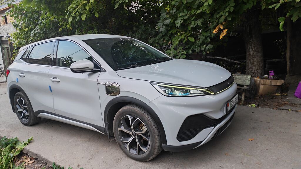 BYD Yuan Plus: 2022 г., Автомат, Электромобиль, Кроссовер: фото 2