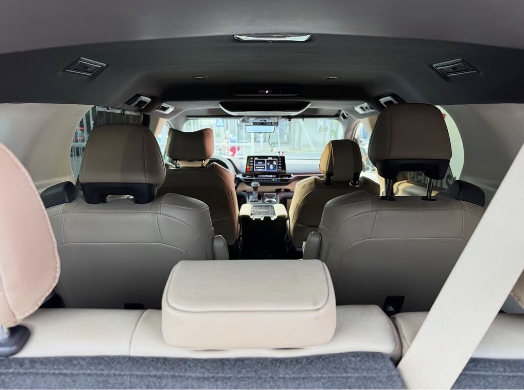 Toyota Sienna: 2021 г., 2.5 л, Автомат, Гибрид, Минивэн: фото 7