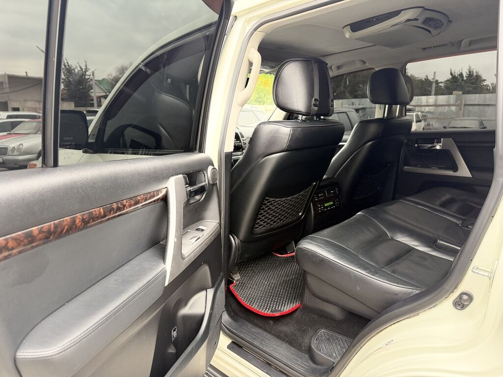 Toyota Land Cruiser: 2013 г., Газ: фото 7
