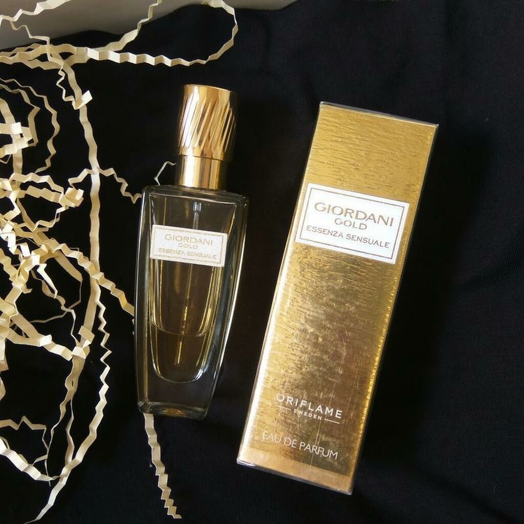 Женские духи giordani gold essenza. Духи Giordani Gold Essenza. Духи Giordani Gold Essenza sensual. Духи Орифлейм Джордани Голд Эссенза. Туалетная вода Орифлейм Джордани Голд Essenza.