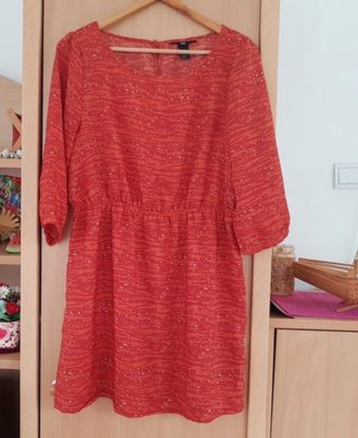 Haljine: H&M haljina, veličina 42. na lalafo.rs H&M haljina, veličina 42. - Pancevo