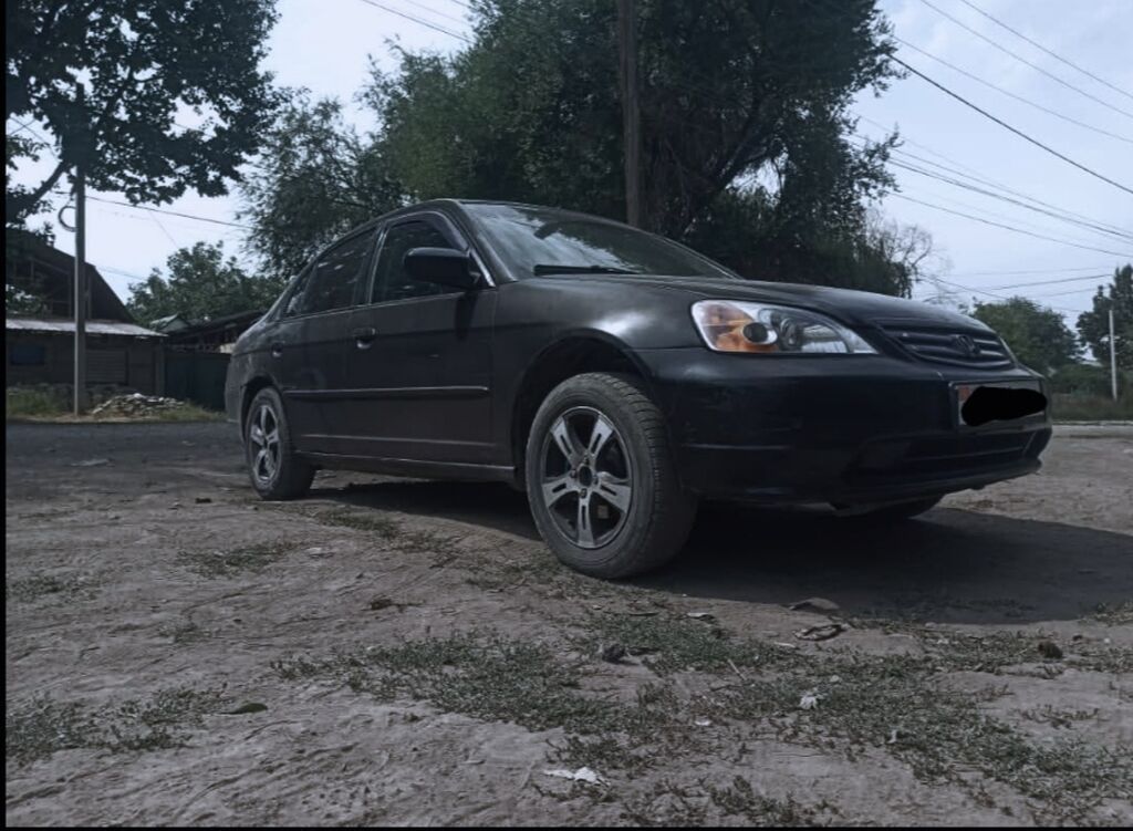 Honda Civic: 2001 г., 1.7 л, Автомат, Бензин, Седан: фото 2