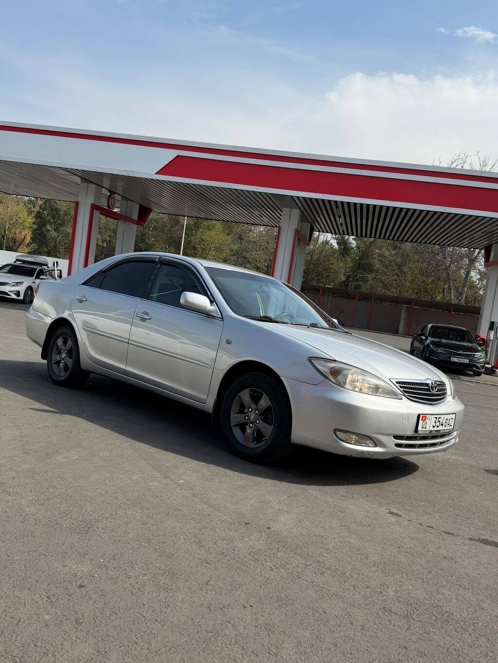 Toyota Camry: 2004 г., 2.4 л, Автомат, Газ, Седан: фото 2