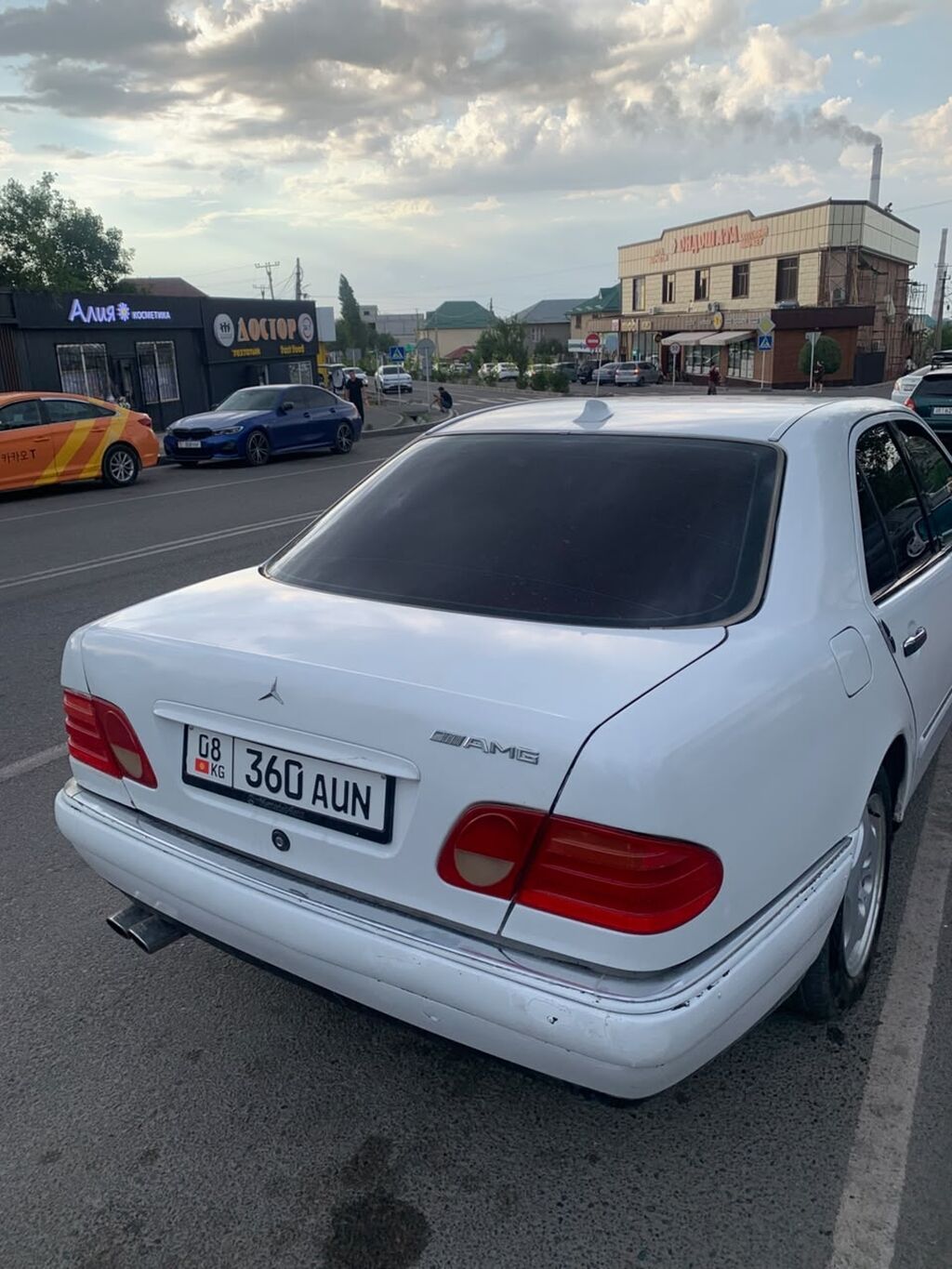 Mercedes-Benz E-Class: 1997 г., 2.4 л, Механика, Газ, Седан: фото 5