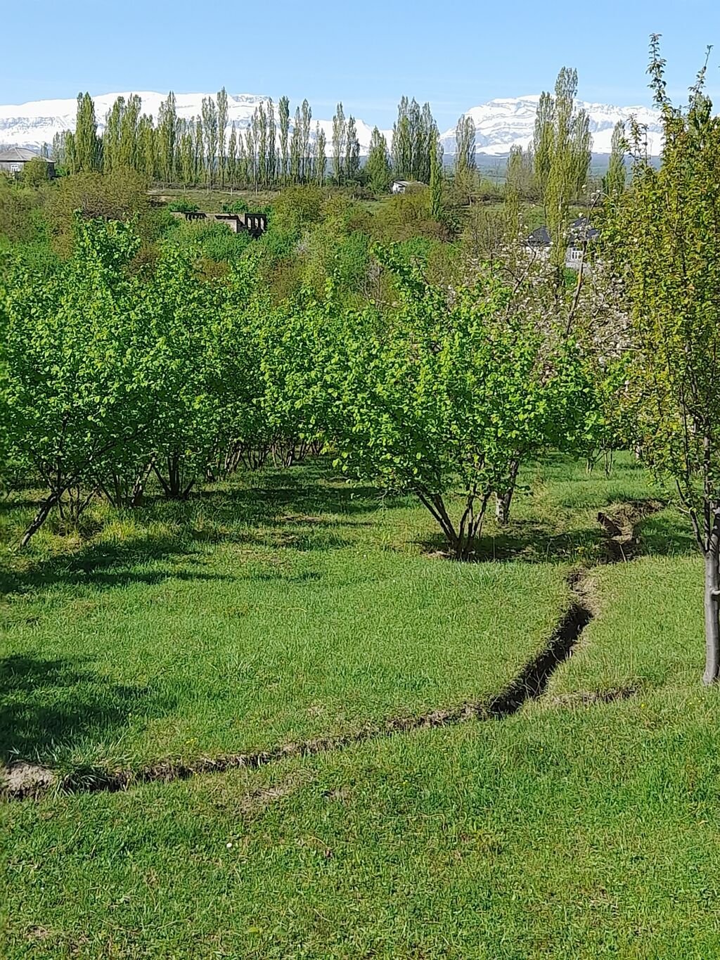 3 otaqlı, 130 kv. m, Kredit yoxdur, Təmirsiz