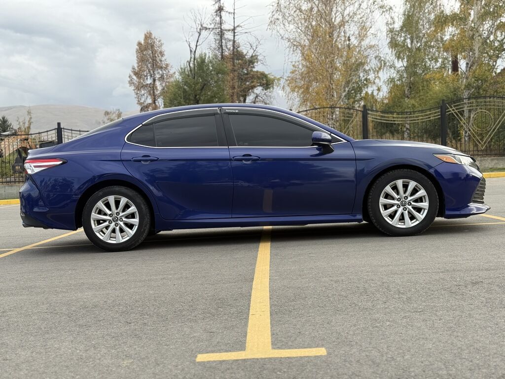 Toyota Camry: 2018 г., 2.5 л, Автомат, Бензин, Седан: фото 6