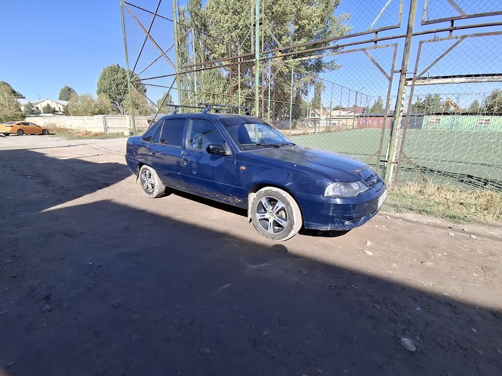 Daewoo Nexia: 2009 г., 1.5 л, Механика, Бензин, Седан: фото 1