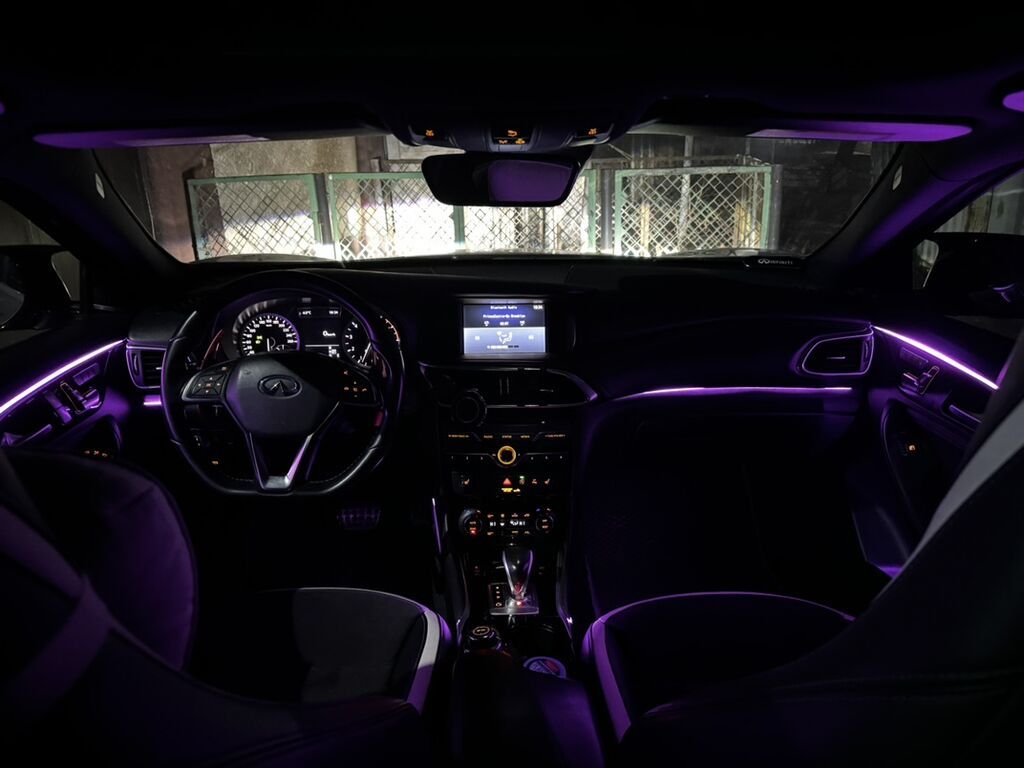 Infiniti Q30 2017, 2 л, робот, бензин: фото 6