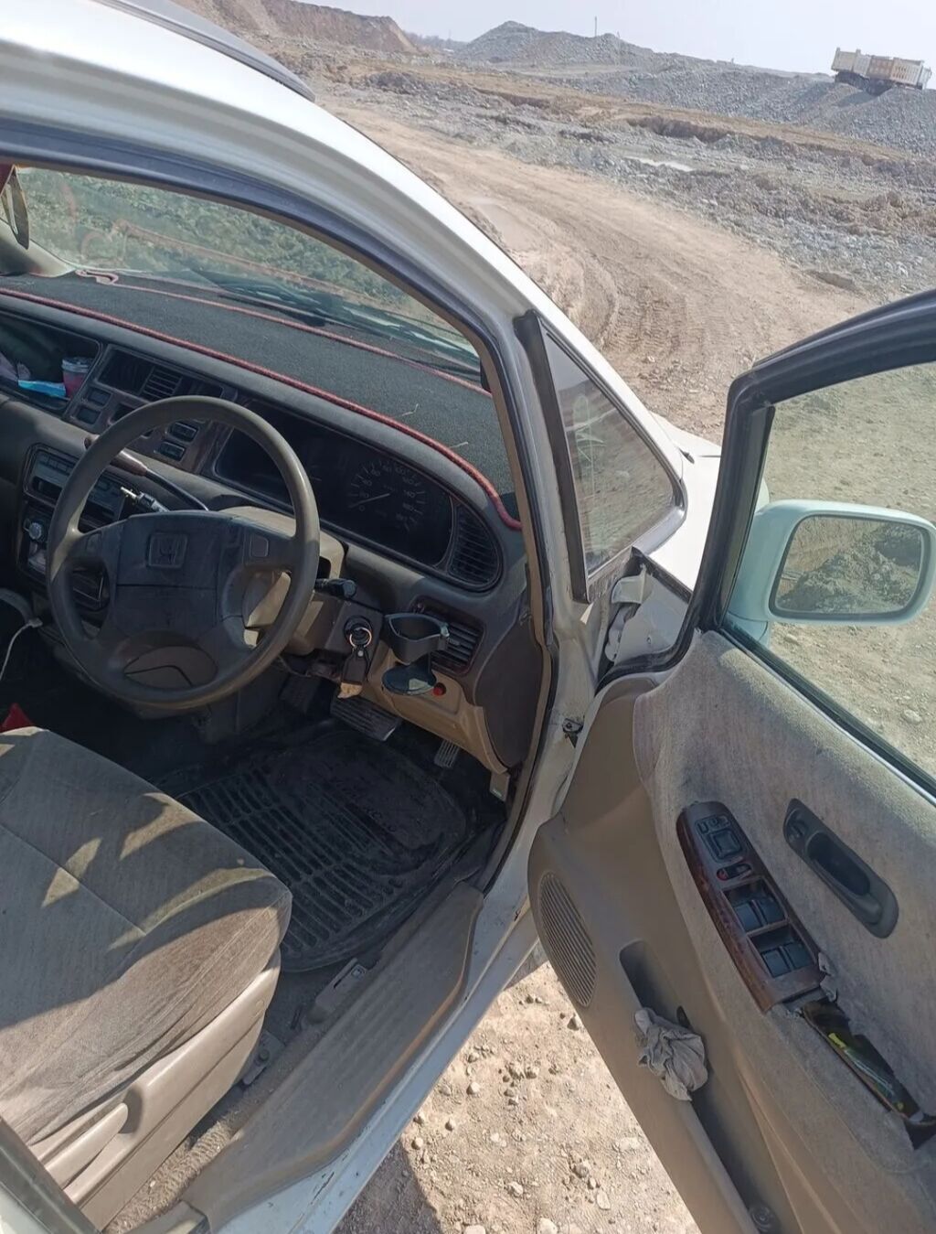 Honda Odyssey: 1996 г., 2 л, Автомат, Бензин, Минивэн: фото 5