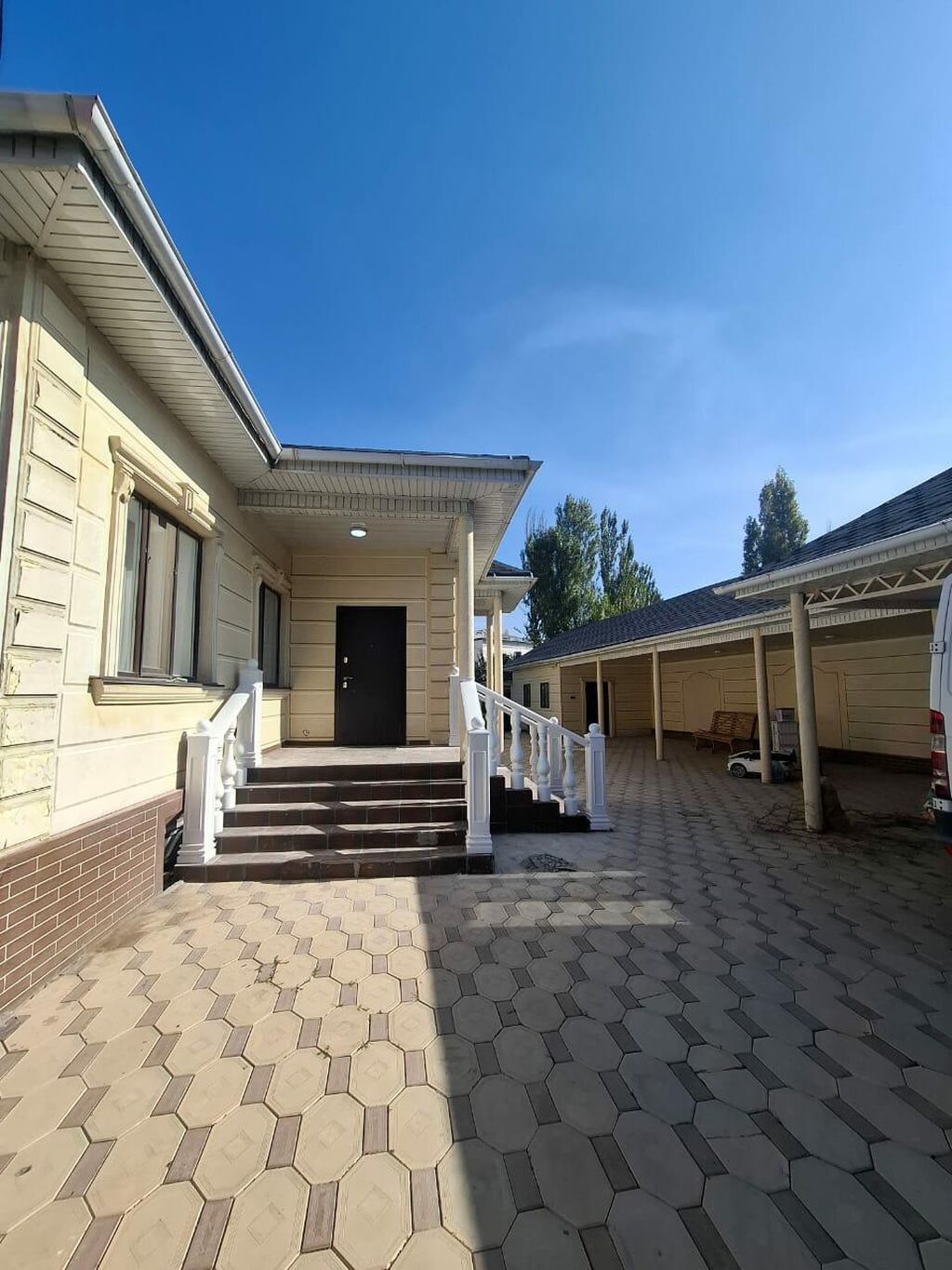 150 м², 4 комнаты, Кок-Жар ж/м, Только девушкам: фото 1