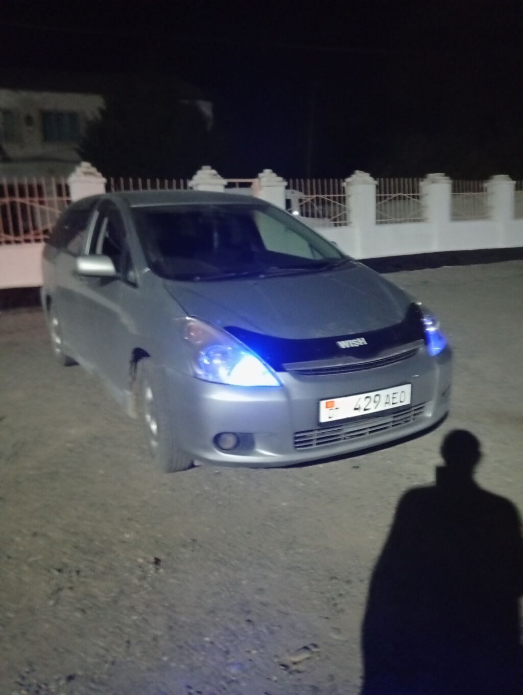 Toyota WISH: 2003 г., 1.8 л, Автомат, Бензин, Минивэн: фото 6