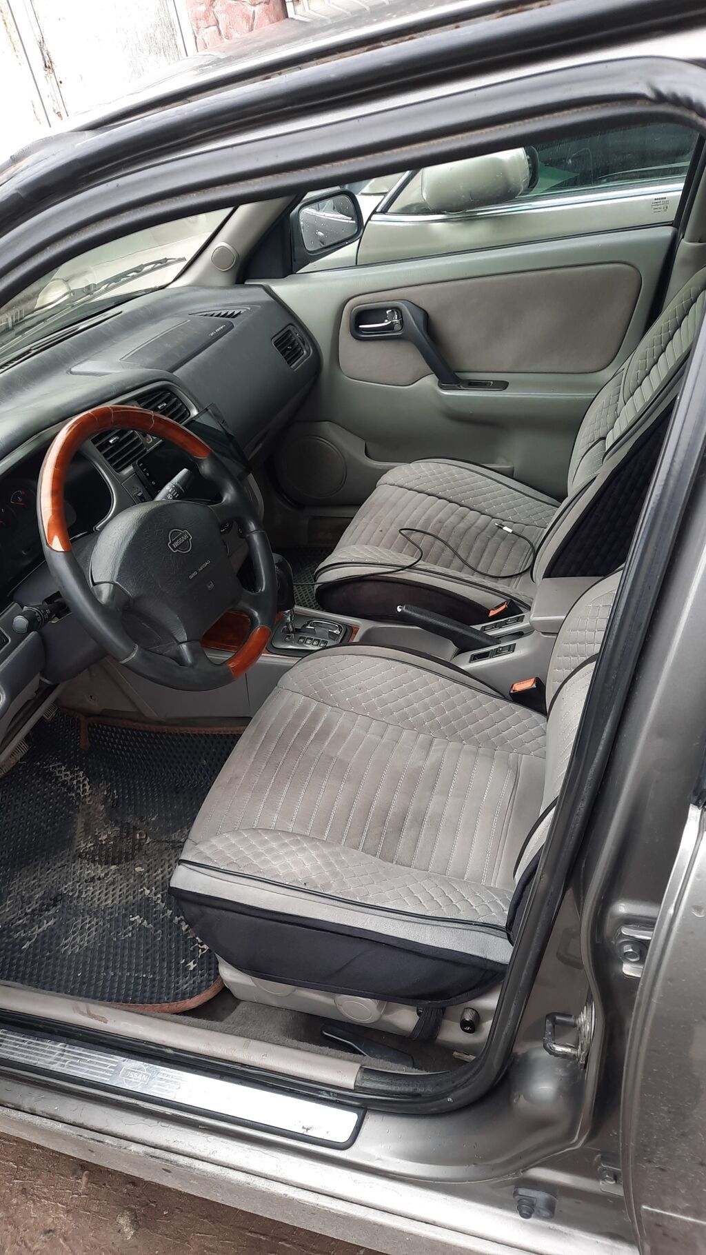 Nissan Primera: 2001 г., 2 л, Автомат, Бензин, Седан: фото 5
