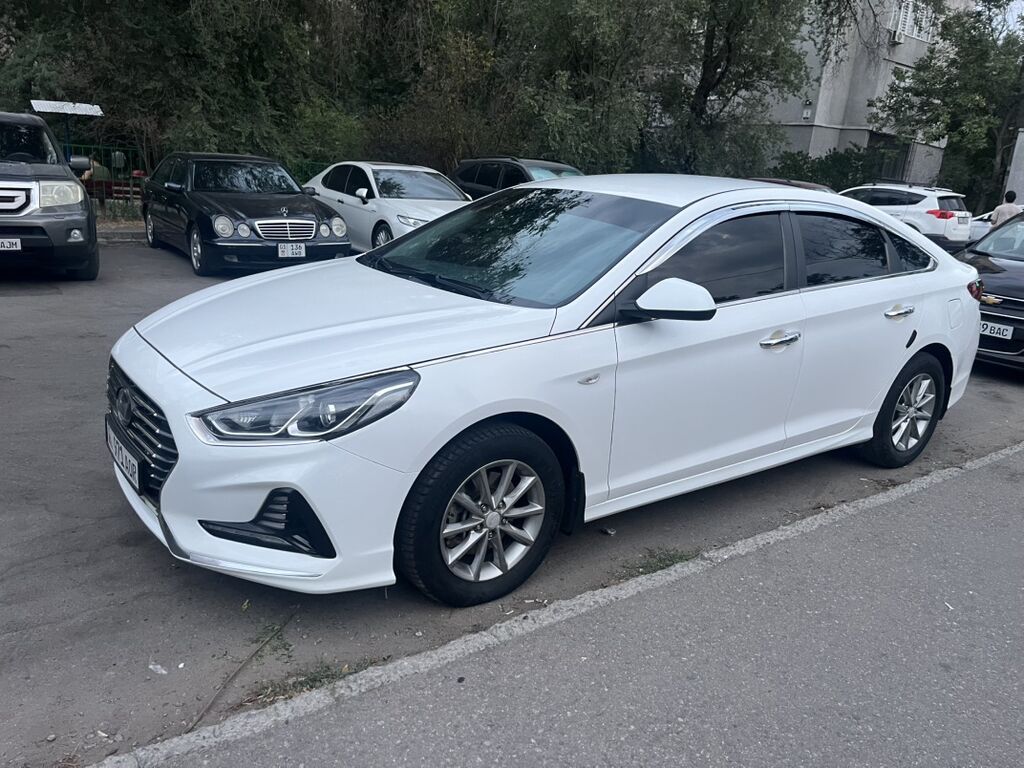 Сдаю Hyundai Sonata, Посуточно, Без водителя, | Залог, Водительские права, От 18 лет: фото 1