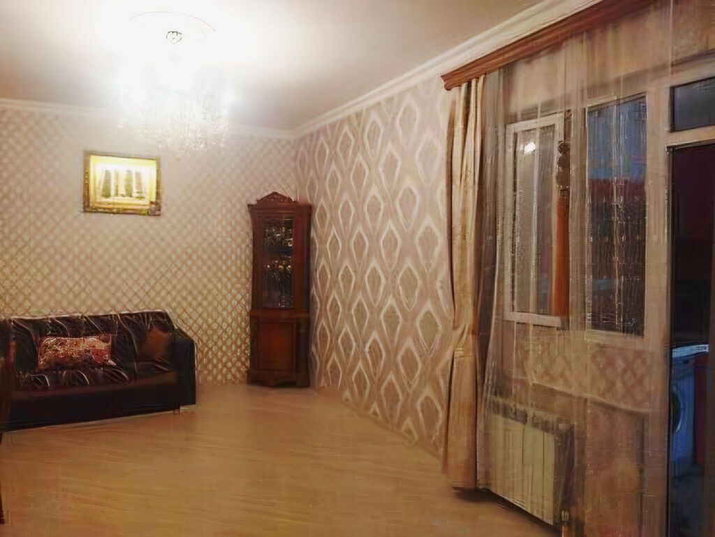 Keşlə qəs. 5 otaqlı, 120 kv. m, Yeni təmirli