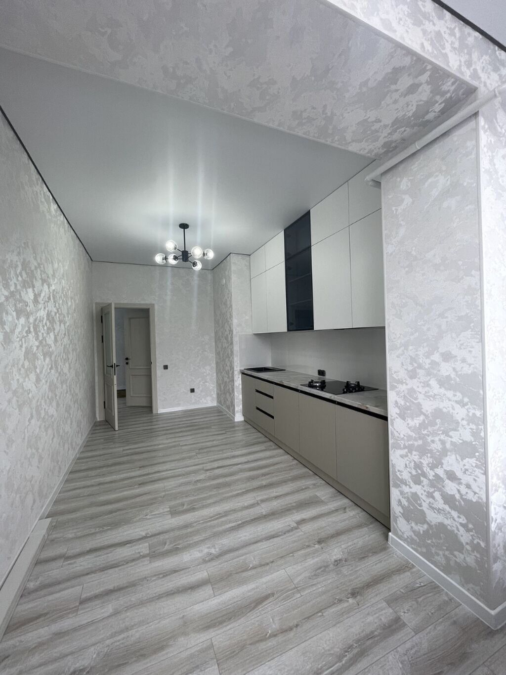 2 комнаты, 67 м², Элитка, 1 этаж, Евроремонт — фото 7