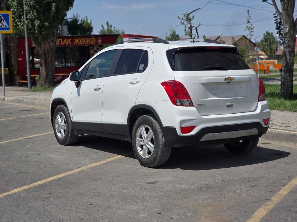 Chevrolet Trax: 2020 г., 1.4 л, Автомат, Кроссовер: фото 4