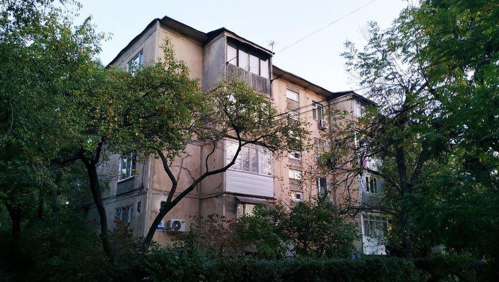 3 комнаты, 58 м², ул. Московская / Гоголя 104 серия, 1 этаж, Косметический ремонт: фото 2