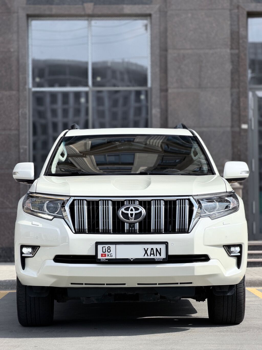 Toyota Land Cruiser Prado: 2018 г., 4 л, Автомат, Бензин, Внедорожник: фото 2