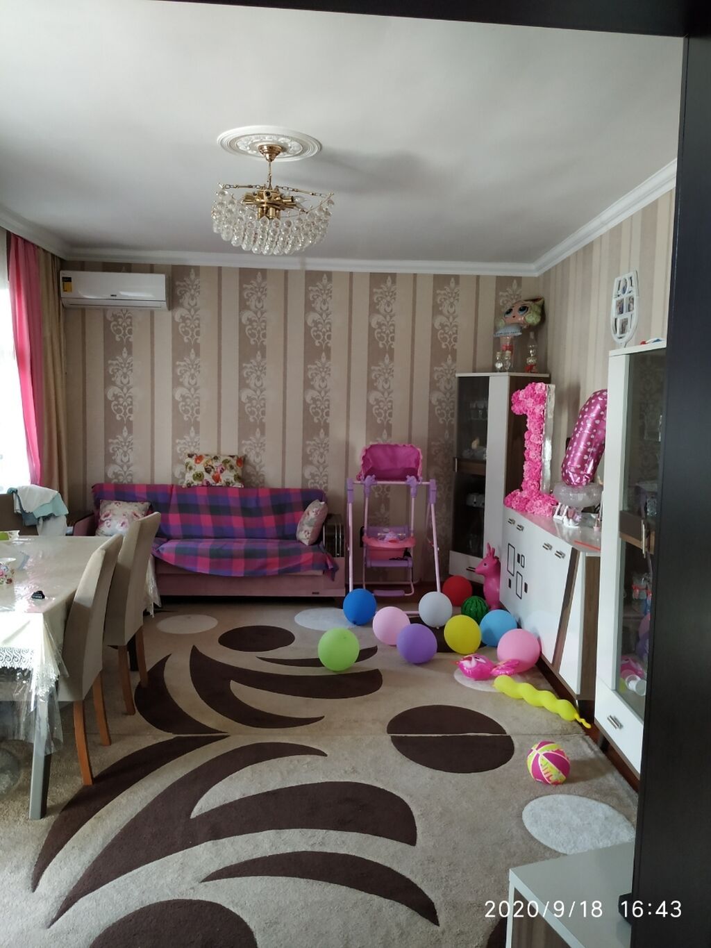 Binəqədi qəs. 3 otaqlı, 93 kv. m, Orta təmir