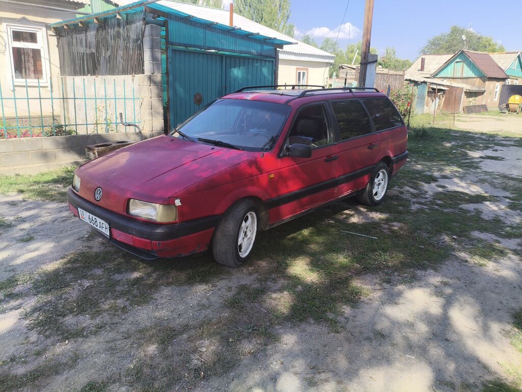 Volkswagen Passat Variant: 1993 г., 1.8 л, Механика, Универсал: фото 5