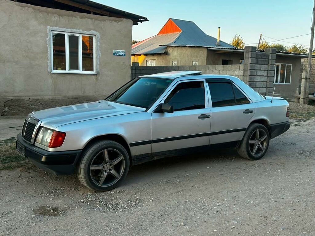 Mercedes-Benz W124: 1987 г., 2.2 л, Седан: фото 3