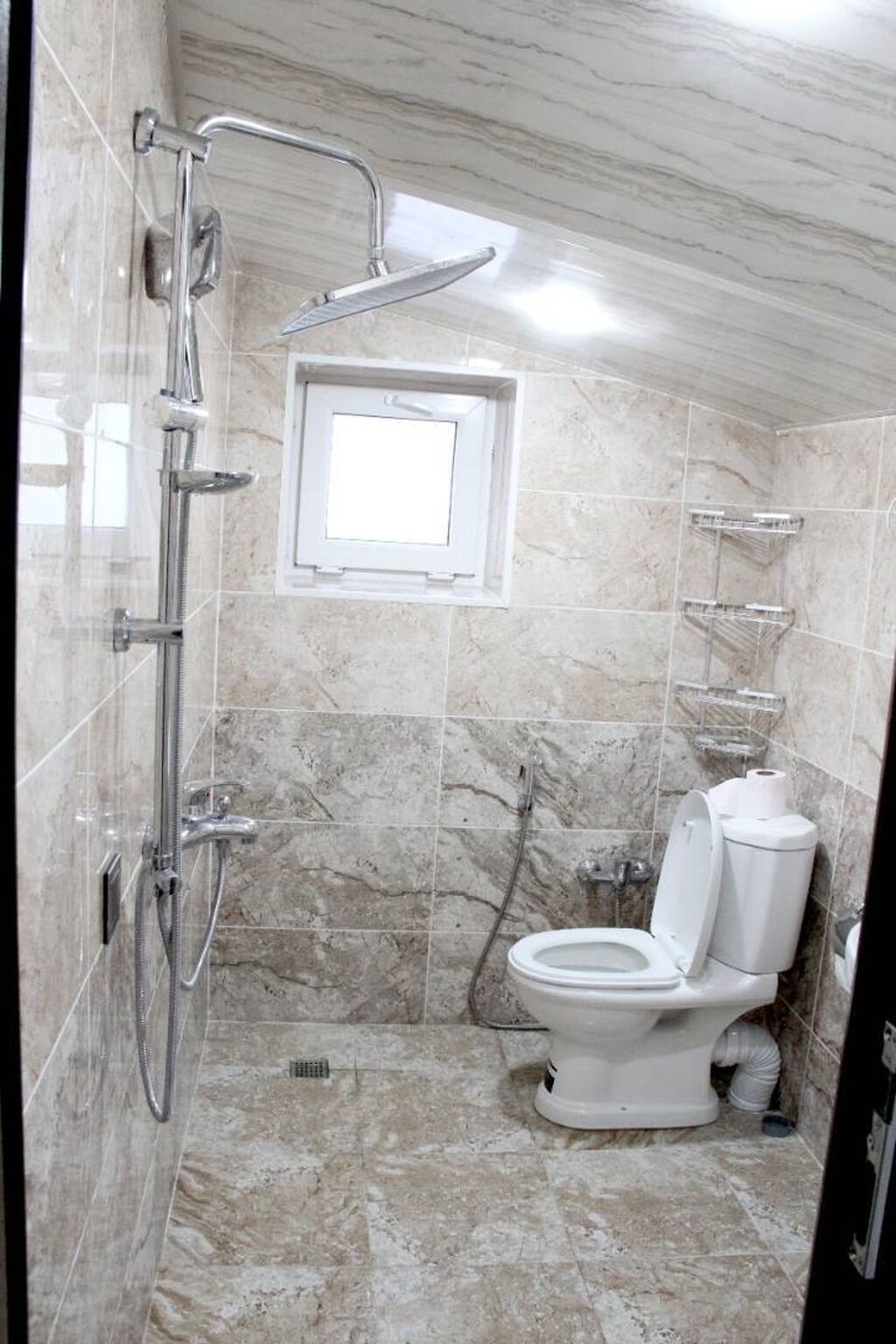 5 otaqlı, 185 kv. m, Kredit yoxdur, Yeni təmirli