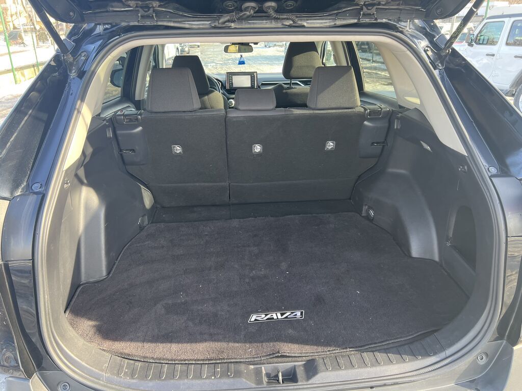 Toyota RAV4: 2019 г., 2.5 л, Автомат, Гибрид, Кроссовер: фото 7