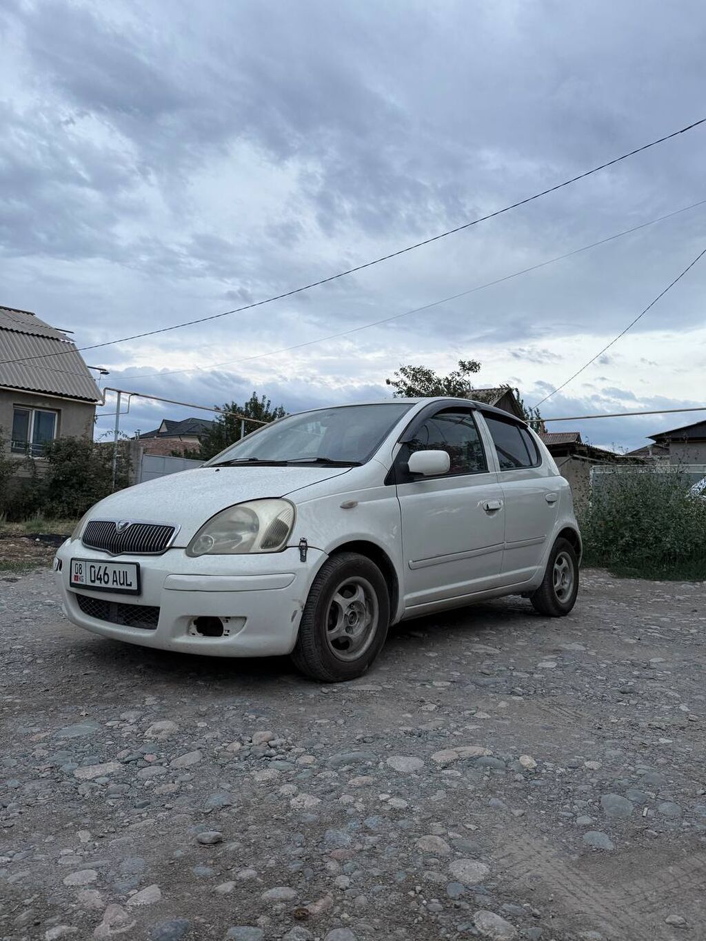 Toyota Vitz: 2003 г.: фото 4