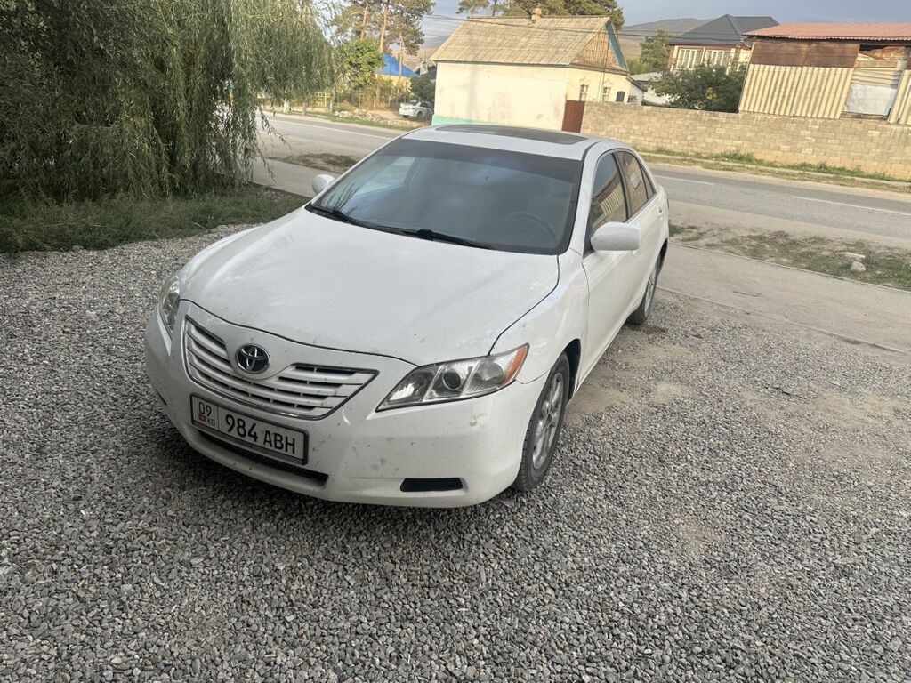 Toyota Camry: 2007 г., 2.4 л, Автомат, Бензин, Седан: фото 2
