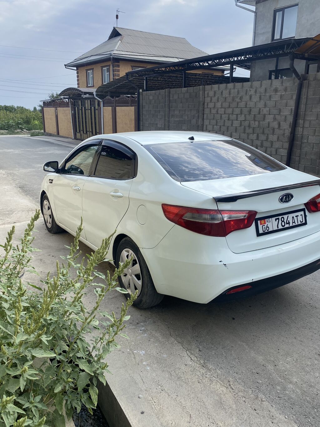 Kia Rio: 2013 г., 1.4 л, Механика: фото 3