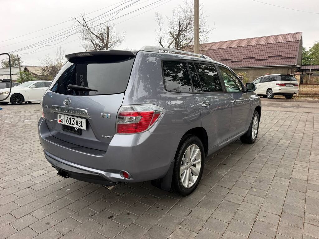 Toyota Highlander: 2010 г., 3.5 л, Автомат, Гибрид, Кроссовер: фото 6