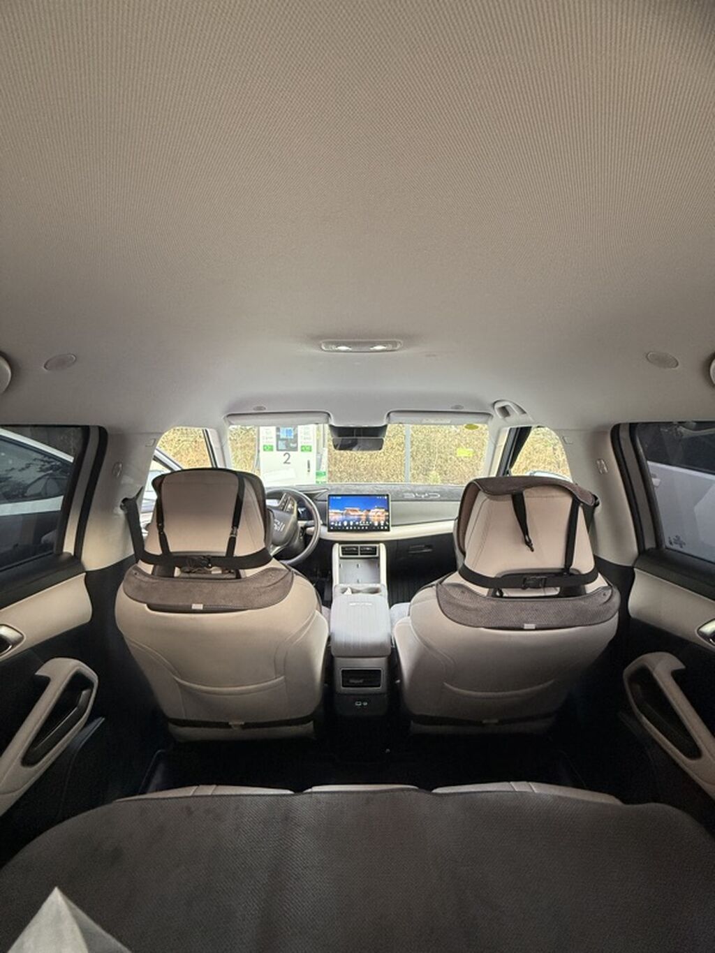 BYD Yuan Pro: 2025 г., Вариатор, Электромобиль, Кроссовер: фото 8