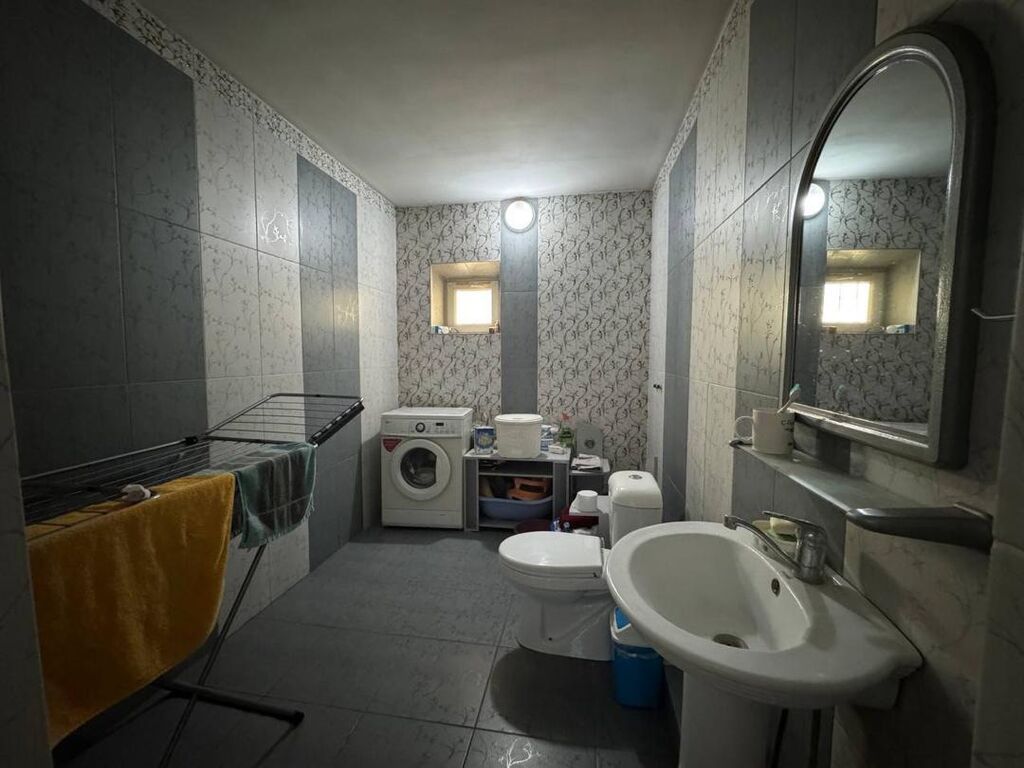 4 комнаты, 140 м², 4 соток, Бишкек, Достук мкр Агентство недвижимости: фото 3
