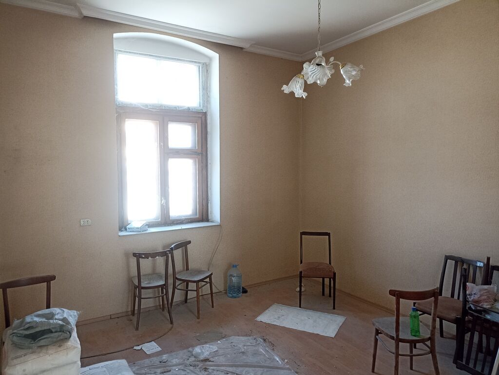 Bakı, M.Ə. Rəsulzadə qəs., 2 otaqlı, Köhnə tikili, 65 kv. m