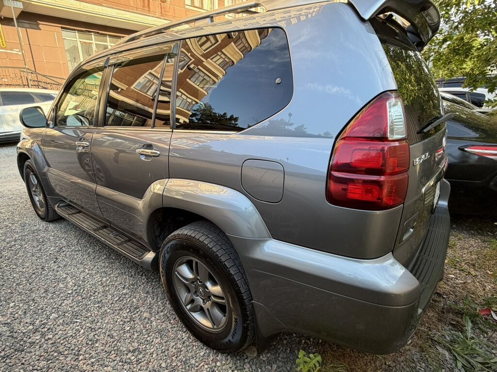Lexus GX