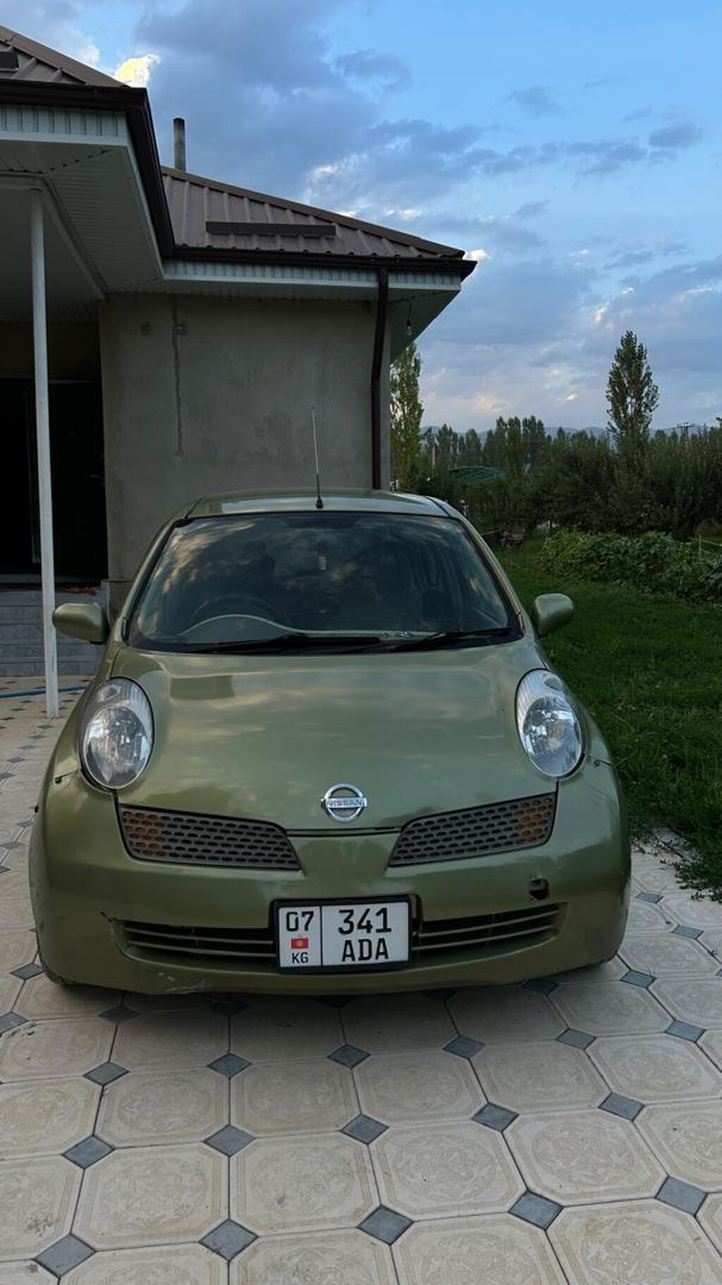 Nissan March: 2003 г., 1.3 л, Автомат, Бензин, Хэтчбэк: фото 5