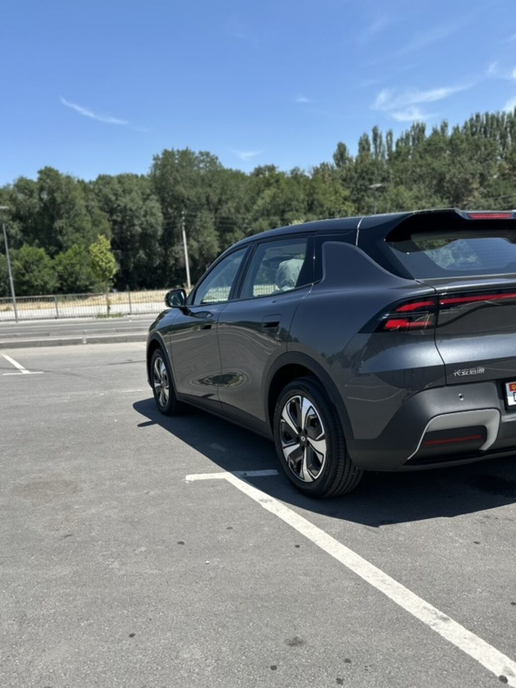 Changan Qiyuan Q05: 2026 г., 0.1 л, Вариатор, Электромобиль, Кроссовер — фото 6