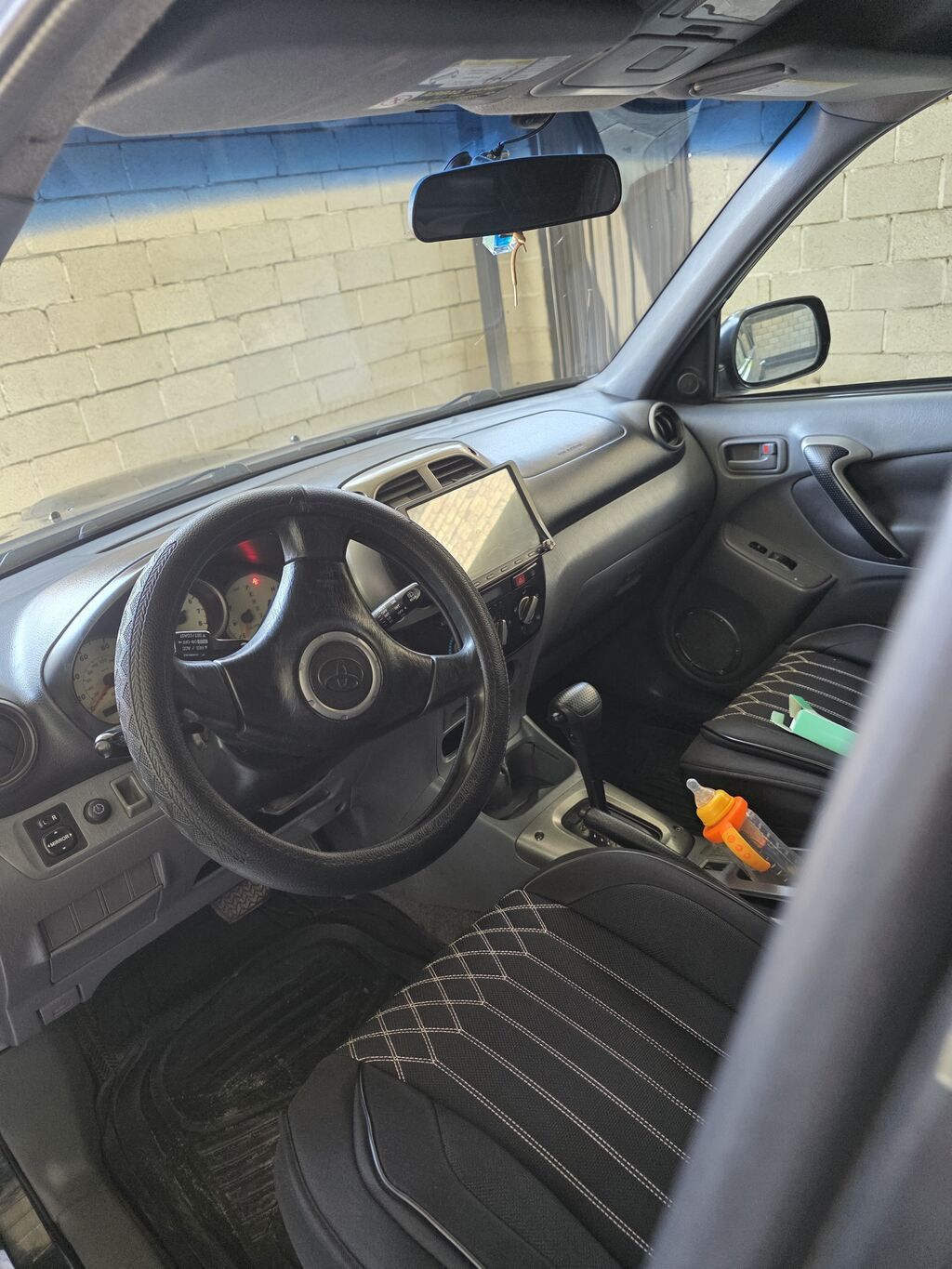 Toyota RAV4: 2003 г., 2.4 л, Автомат, Бензин, Внедорожник: фото 7