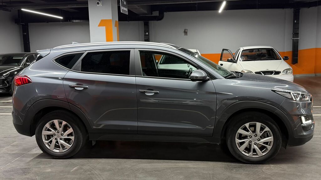 Hyundai Tucson: 2019 г., 2 л, Автомат, Дизель, Внедорожник: фото 8
