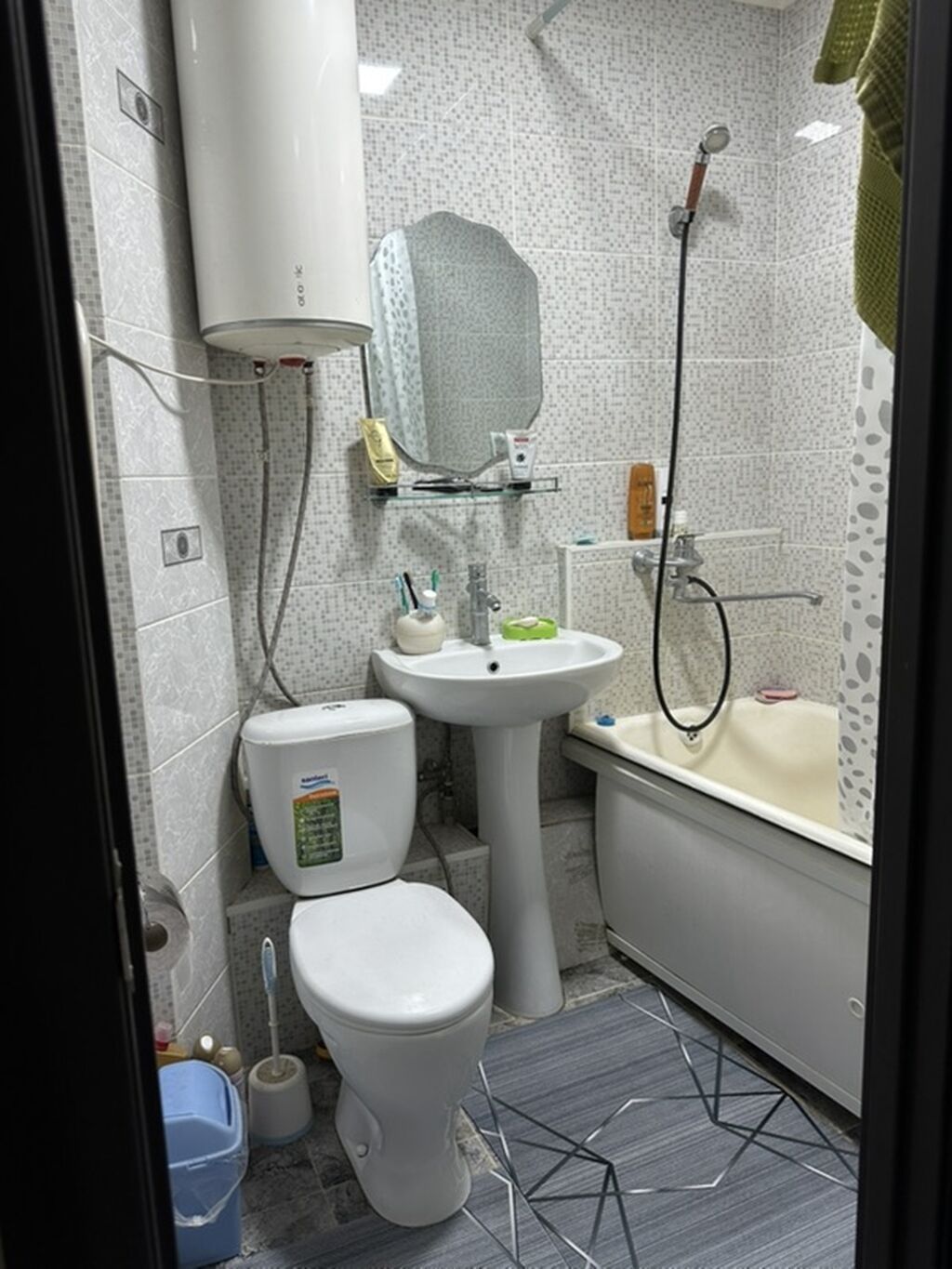 2 комнаты, 45 м², 3 мкр 104 серия, 1 этаж, Косметический ремонт: фото 7