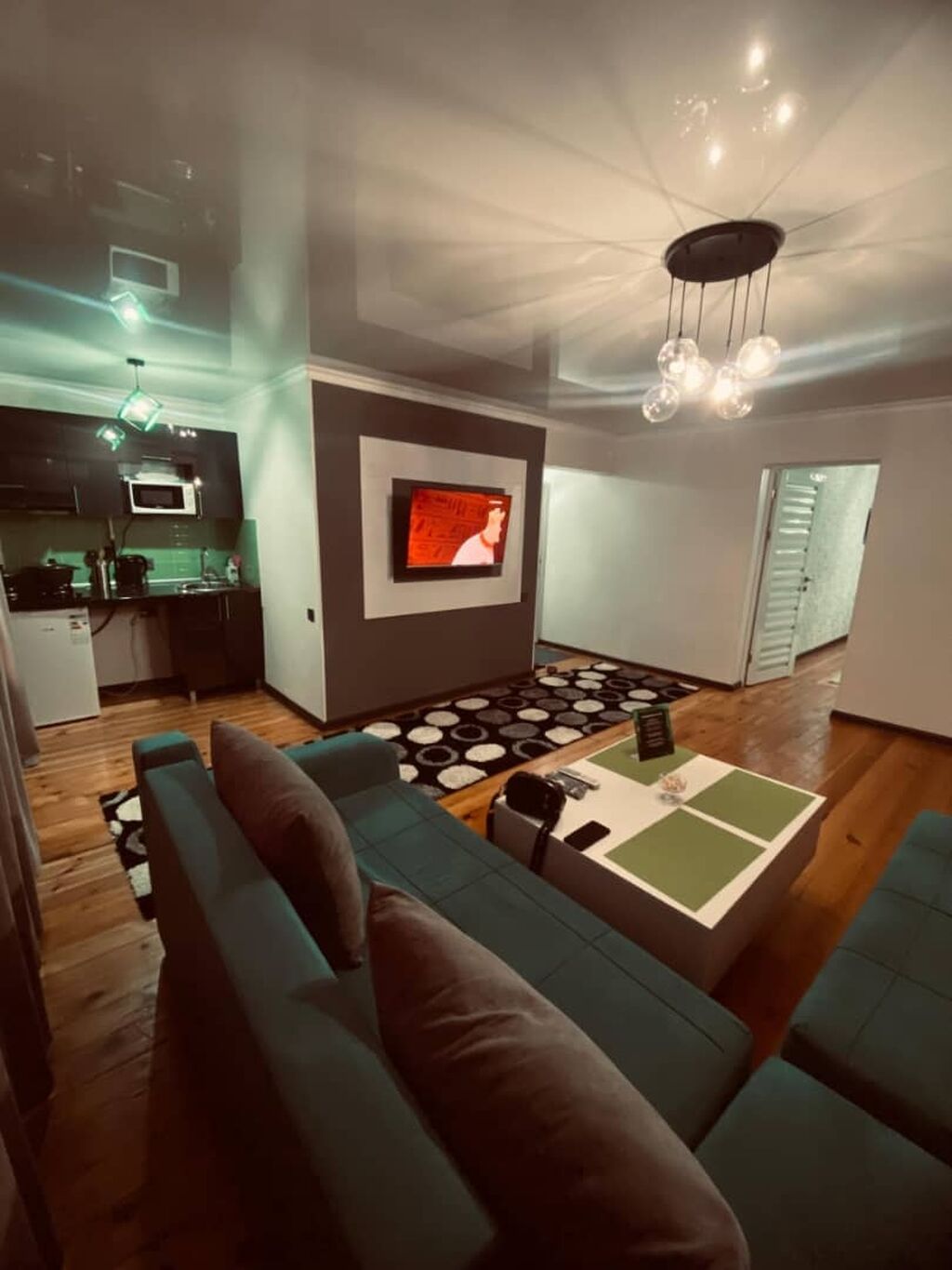 2 часа 1000 сом уютная квартира для двоих . Чистое постельное белье, фото 2