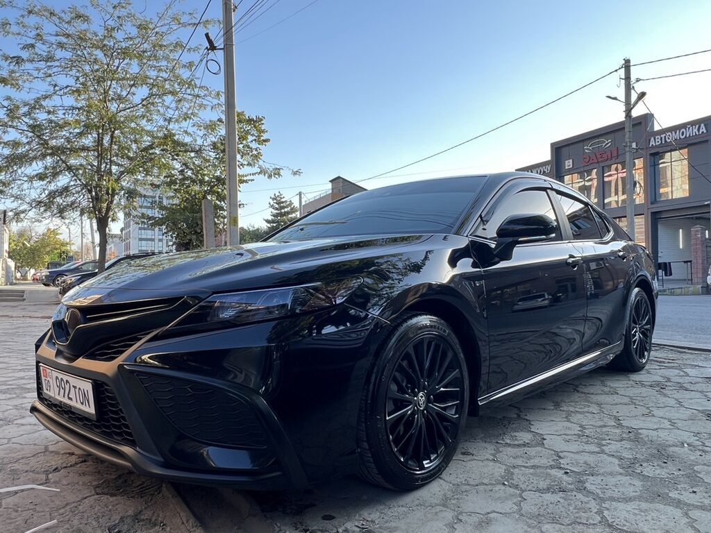 Toyota Camry: 2022 г., 2.5 л, Автомат, Бензин, Седан: фото 4