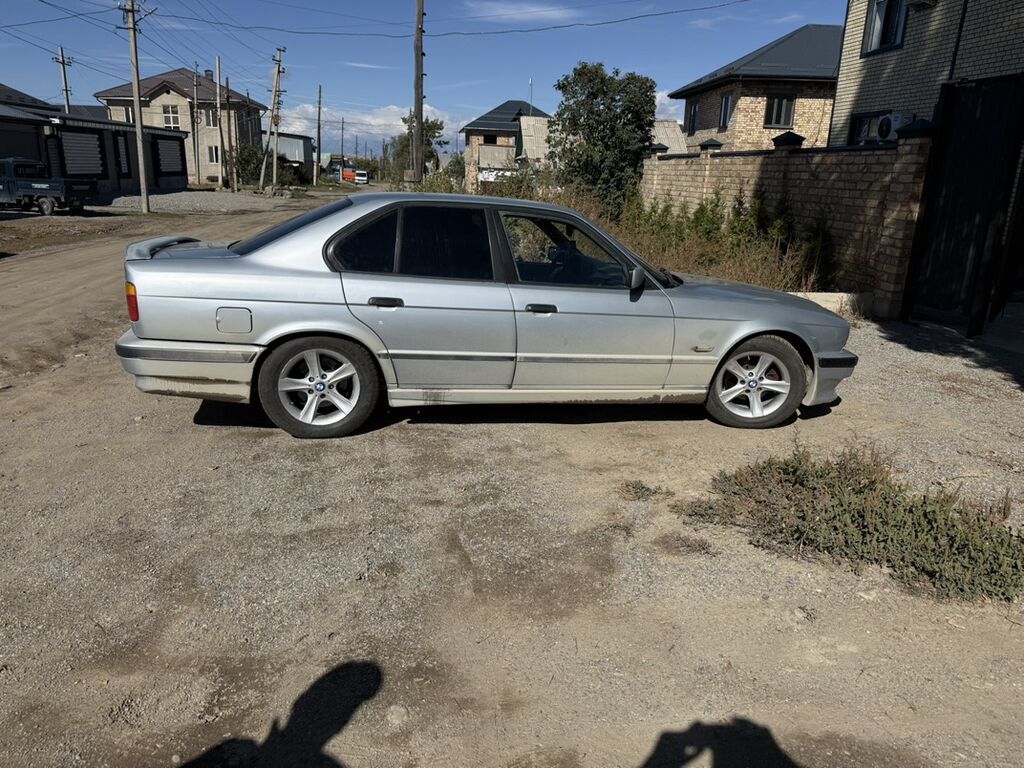 BMW 5 series: 1995 г., 2.5 л, Механика, Бензин, Седан: фото 3