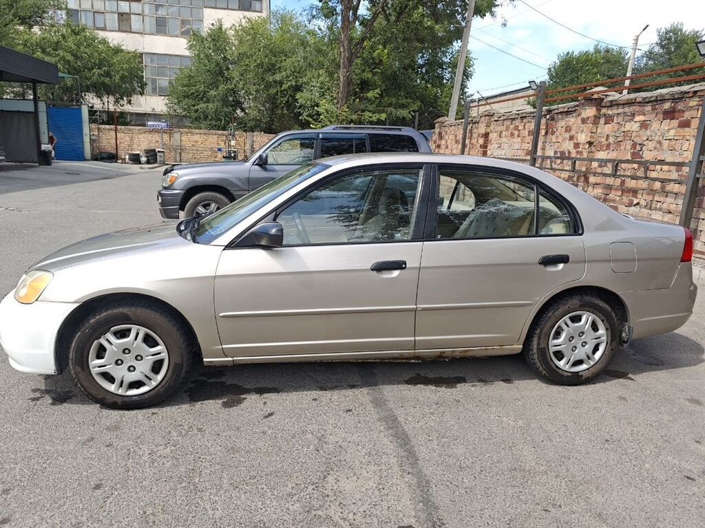 Honda Civic: 2001 г., 1.5 л, Автомат, Бензин, Седан: фото 5