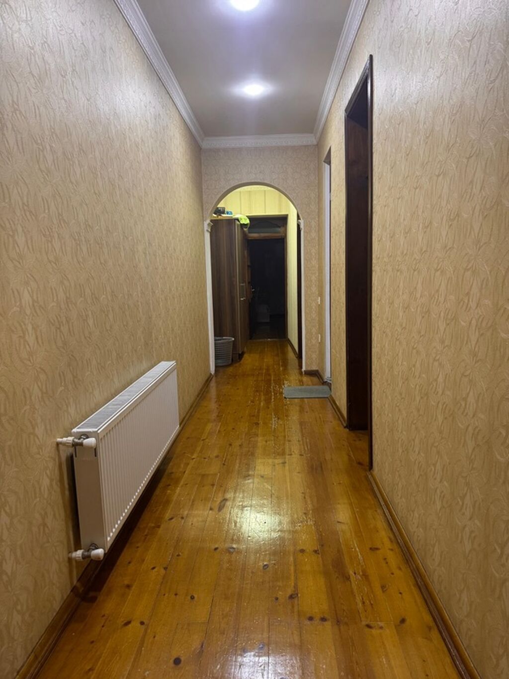 4 otaqlı, 175 kv. m, Kredit yoxdur, Orta təmir