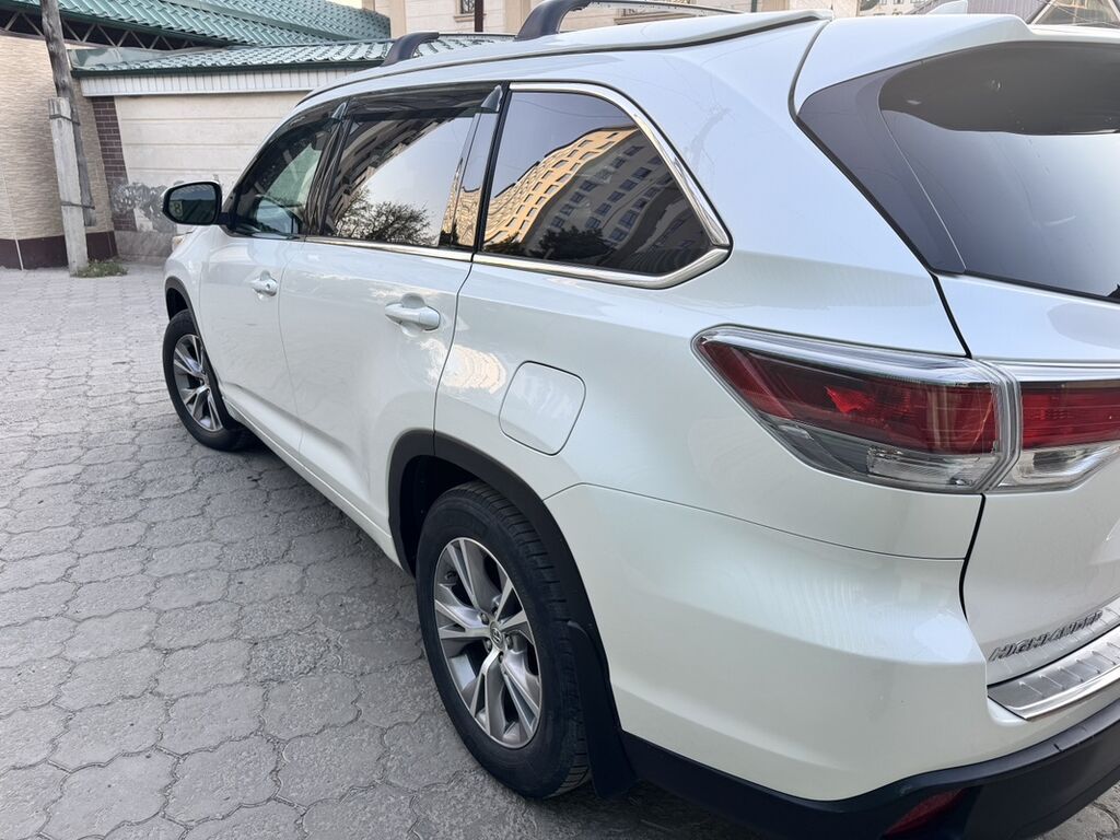 Toyota Highlander: 2015 г., 3.5 л, Автомат, Бензин, Кроссовер: фото 7