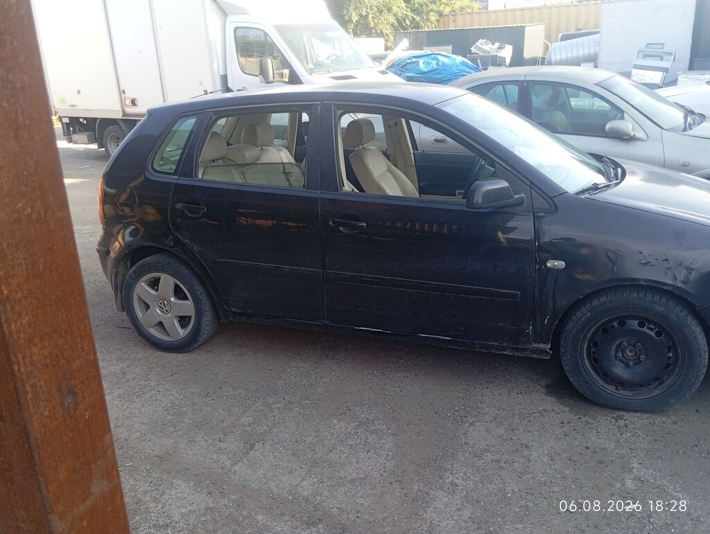 Volkswagen Polo: 2004 г., Хэтчбэк: фото 2