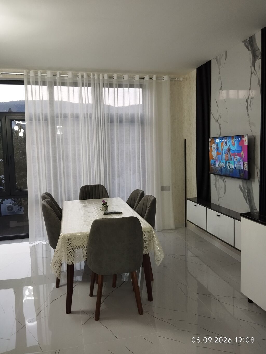 4 otaqlı, 114 kv. m, Yeni təmirli